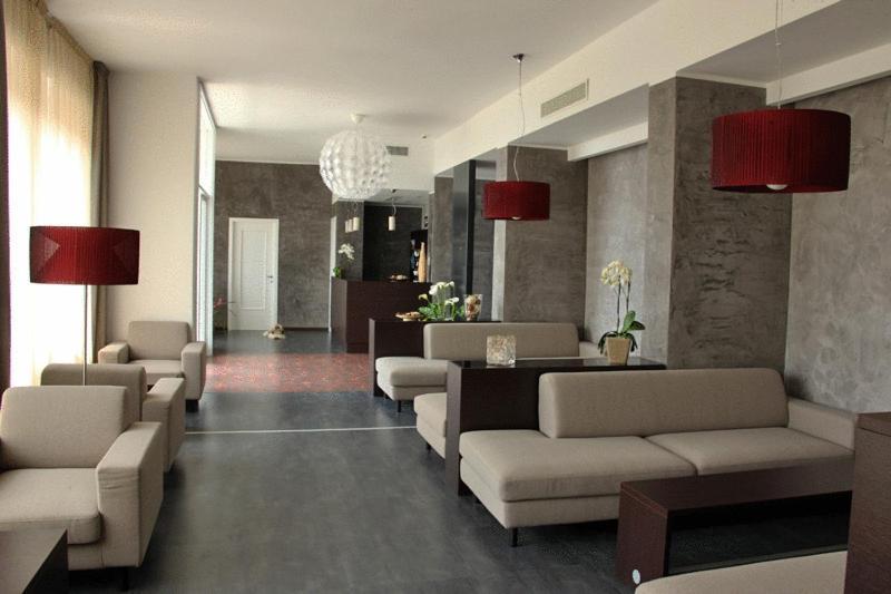 Hotel Mediterraneo กาวีดีลาวานญา ภายนอก รูปภาพ