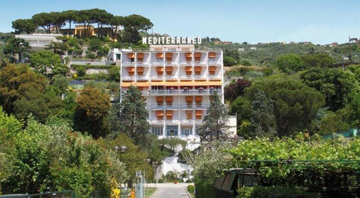 Hotel Mediterraneo กาวีดีลาวานญา ภายนอก รูปภาพ