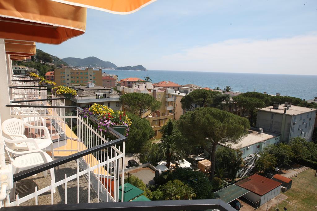 Hotel Mediterraneo กาวีดีลาวานญา ภายนอก รูปภาพ