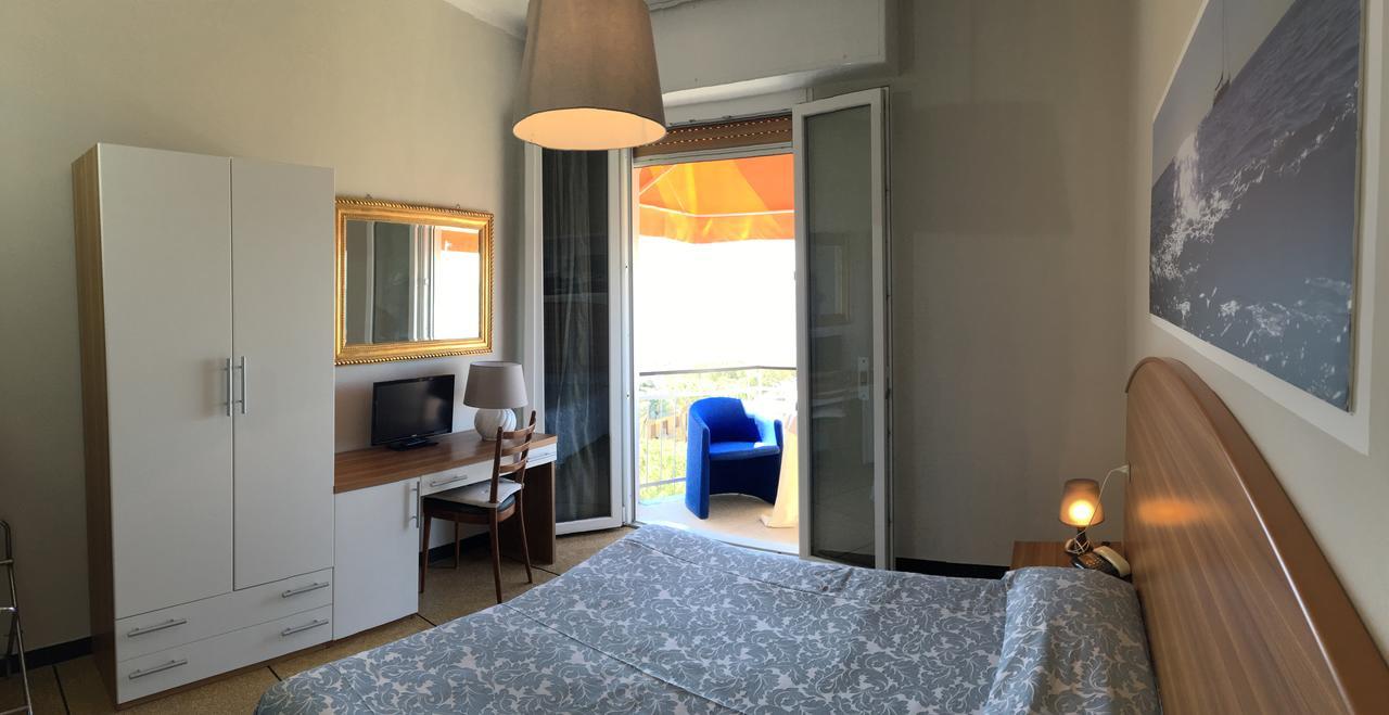 Hotel Mediterraneo กาวีดีลาวานญา ภายนอก รูปภาพ